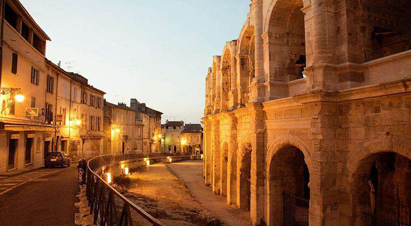 1525923641658001219.jpg 阿尔勒x.jpg